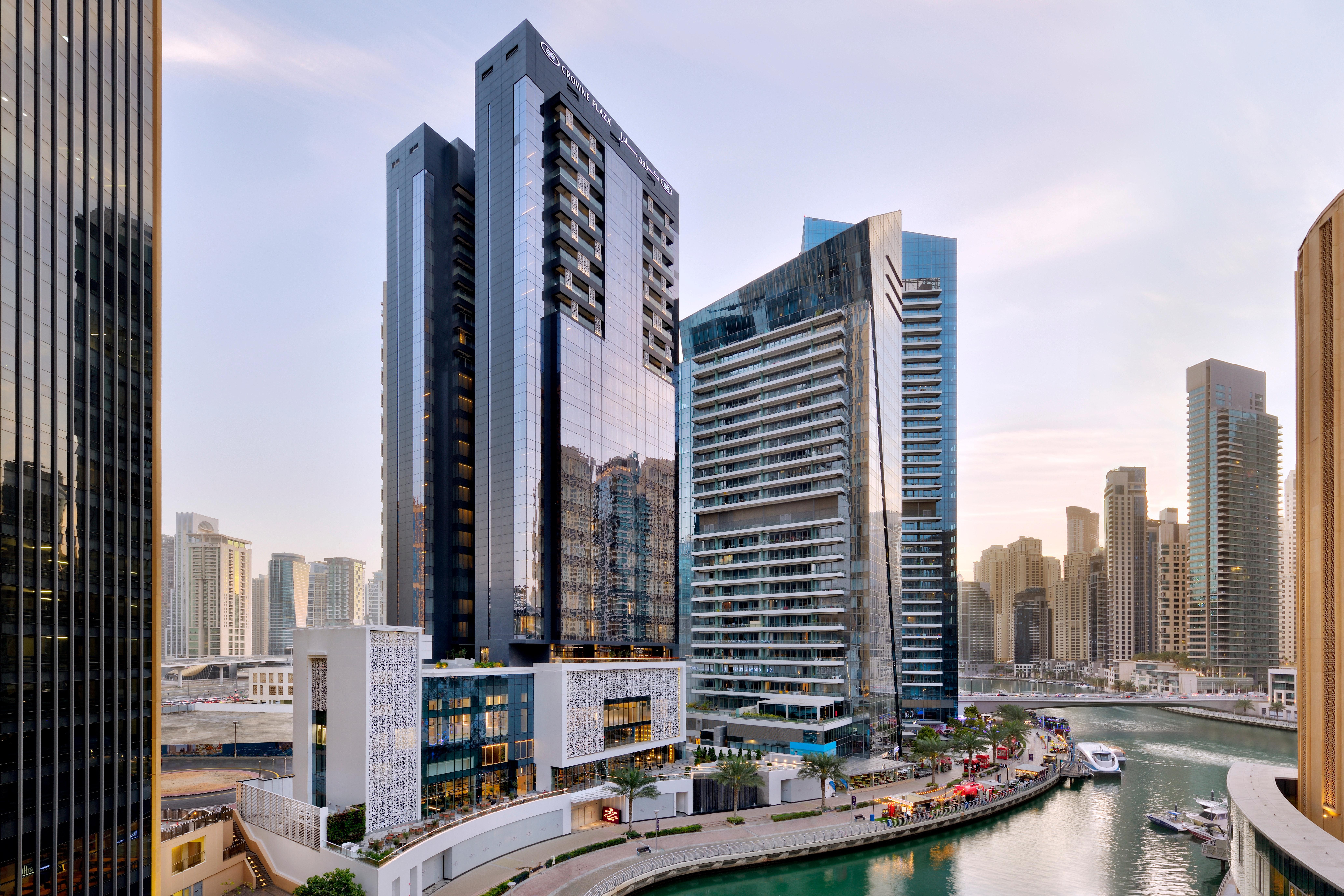 Crowne Plaza Dubai Marina By Ihg Hotel Екстериор снимка The Address Downtown Dubai