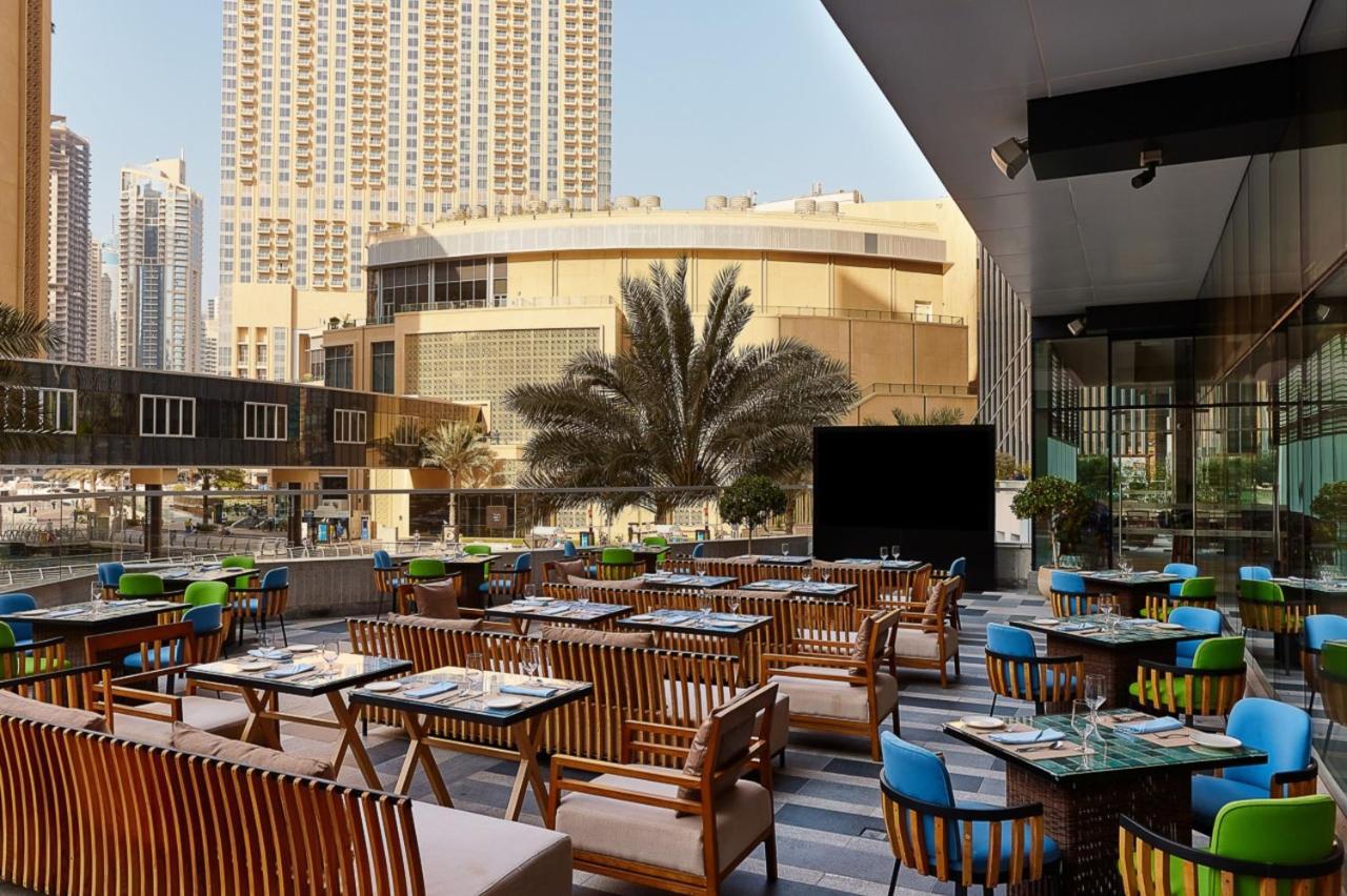 Crowne Plaza Dubai Marina By Ihg Hotel Екстериор снимка The Address Lounge at Dubai International Airport