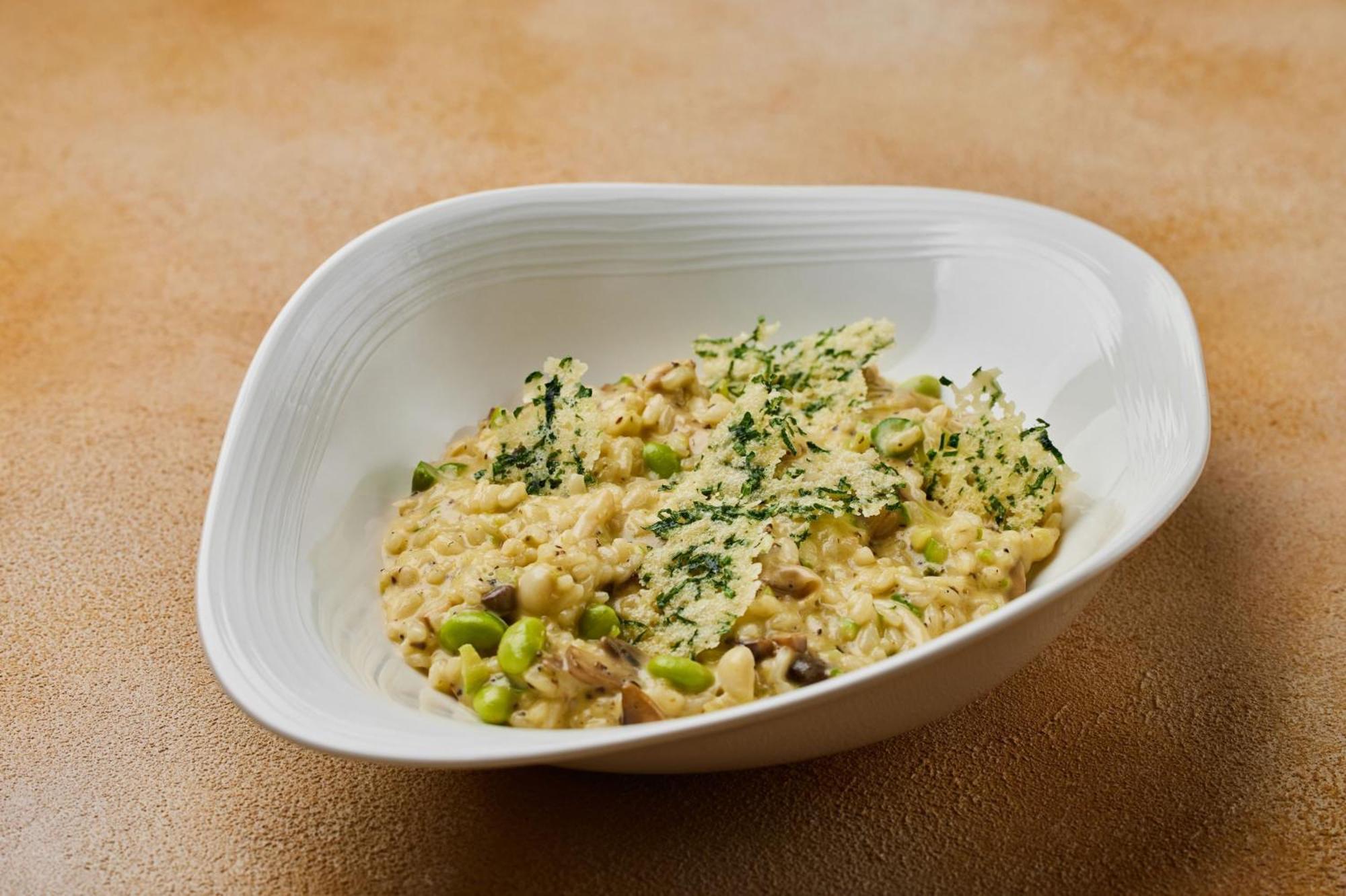 Crowne Plaza Dubai Marina By Ihg Hotel Екстериор снимка A bowl of risotto