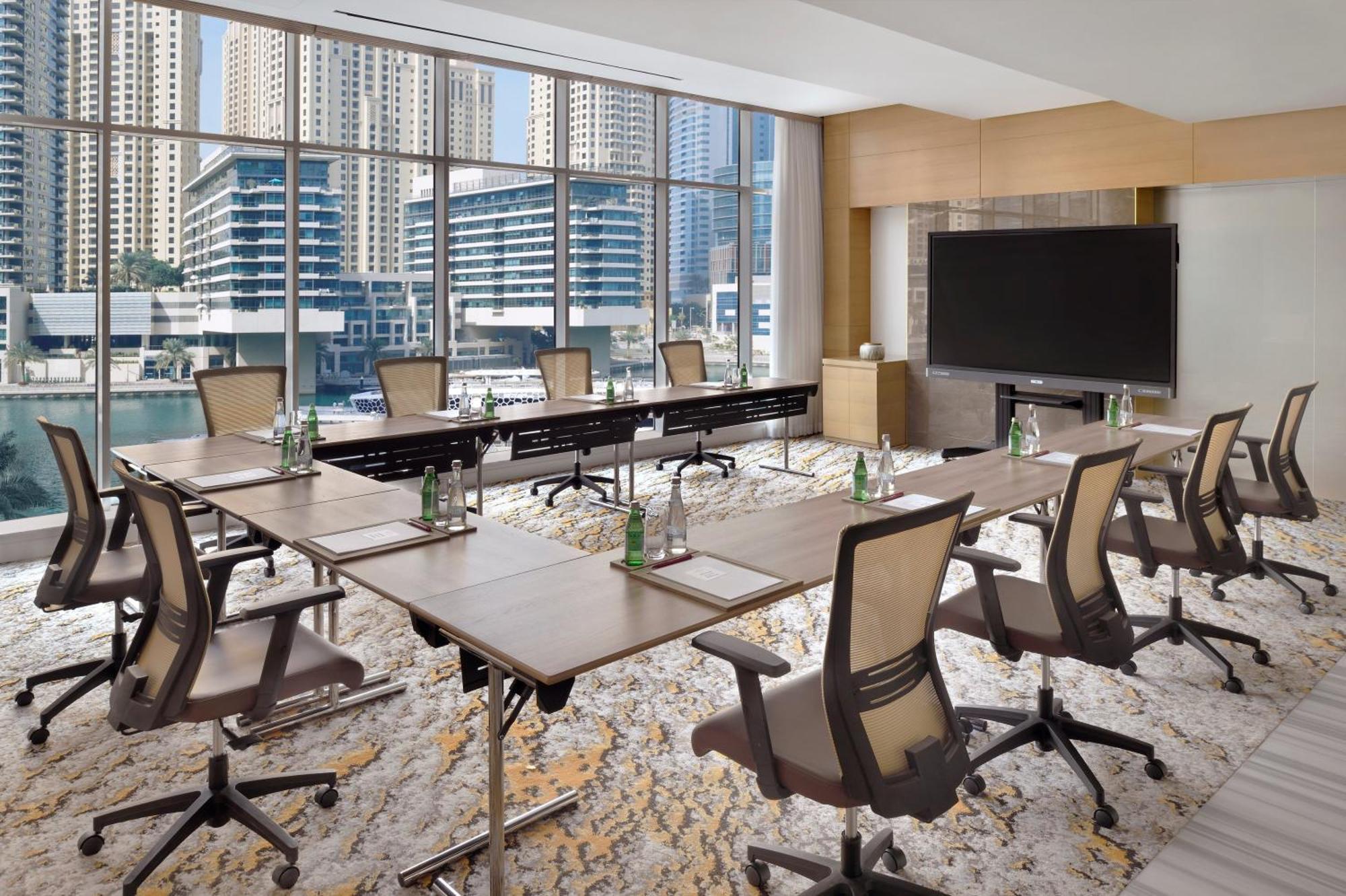 Crowne Plaza Dubai Marina By Ihg Hotel Екстериор снимка Meeting room