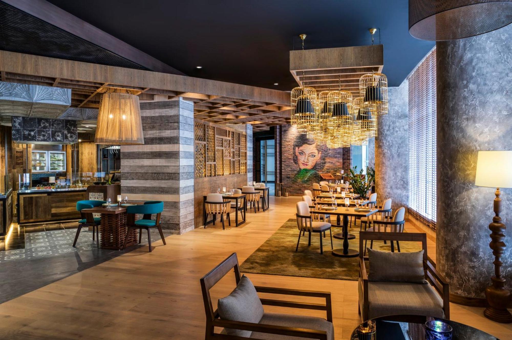 Crowne Plaza Dubai Marina By Ihg Hotel Екстериор снимка The restaurant