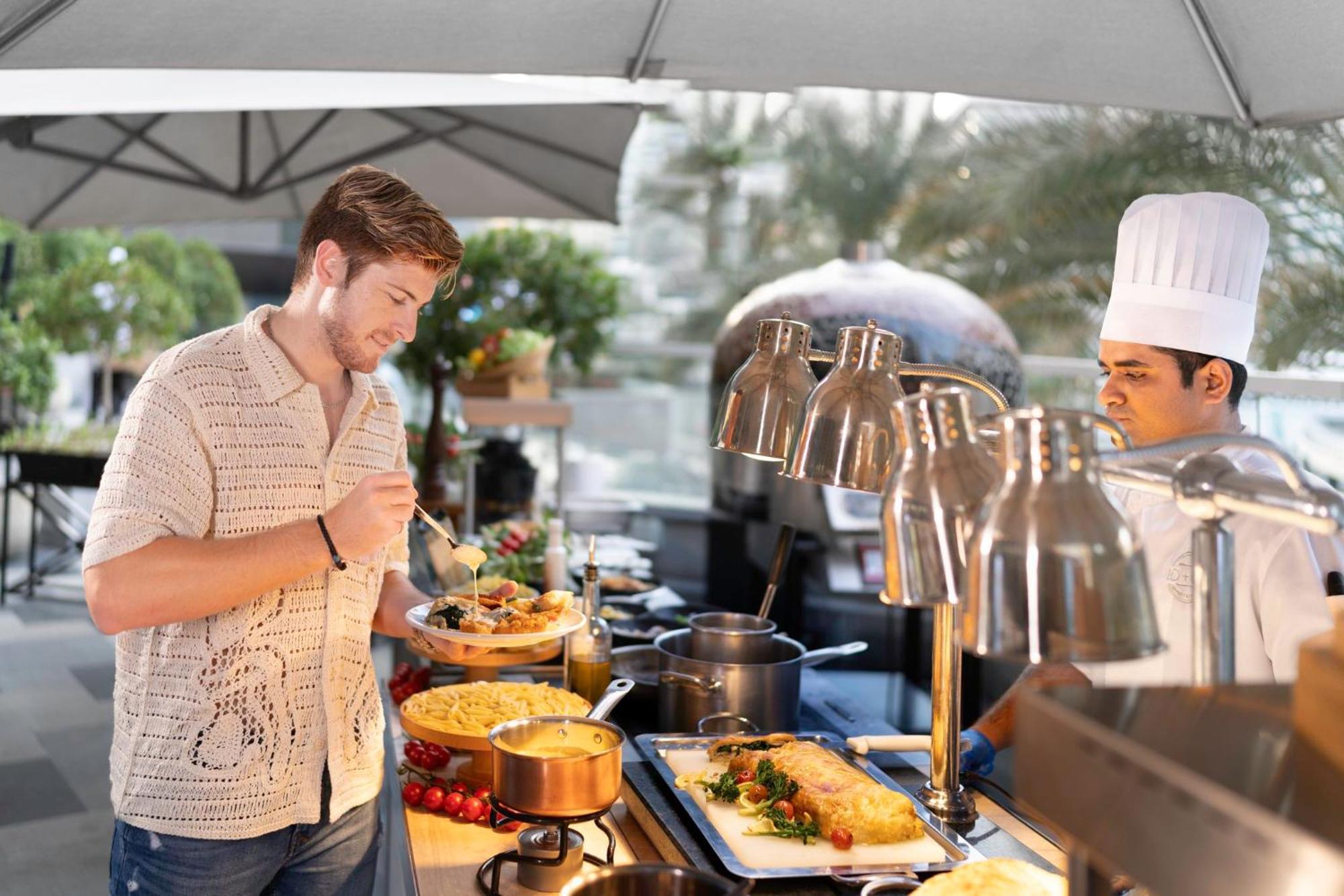 Crowne Plaza Dubai Marina By Ihg Hotel Екстериор снимка
